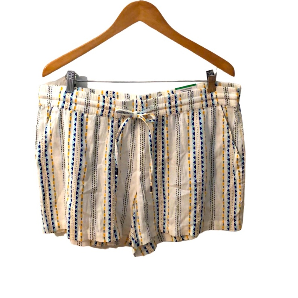 NWT Style & Co Track Short